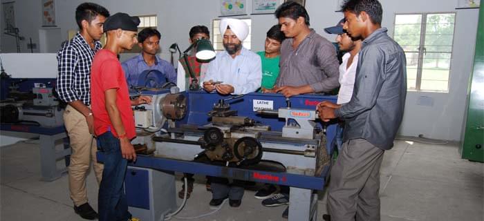 Radiant Institute of Engineering and Technology Abohar Infrastructure photo 8